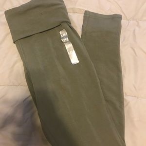 DONATING SOON NWT forever 21 leggings
